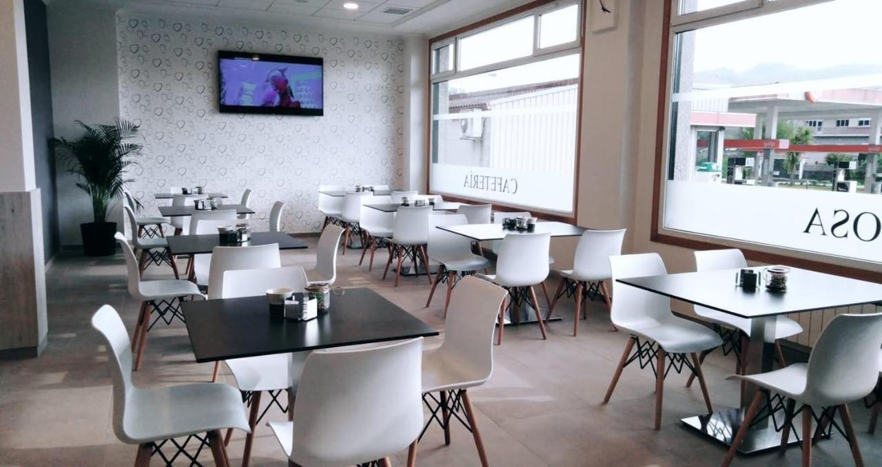 Hotel Reigosa 庞特维德拉 外观 照片