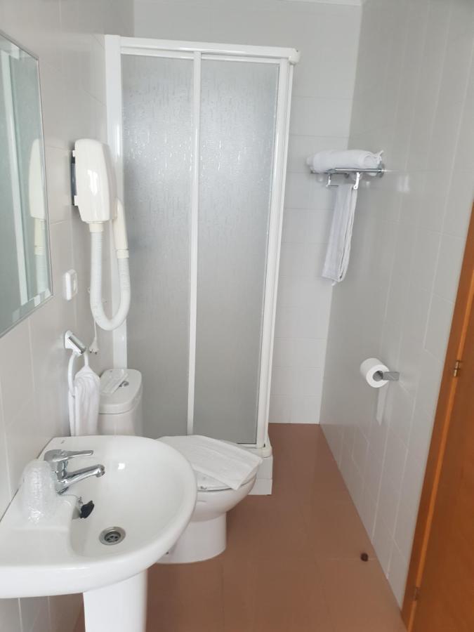 Hotel Reigosa 庞特维德拉 外观 照片